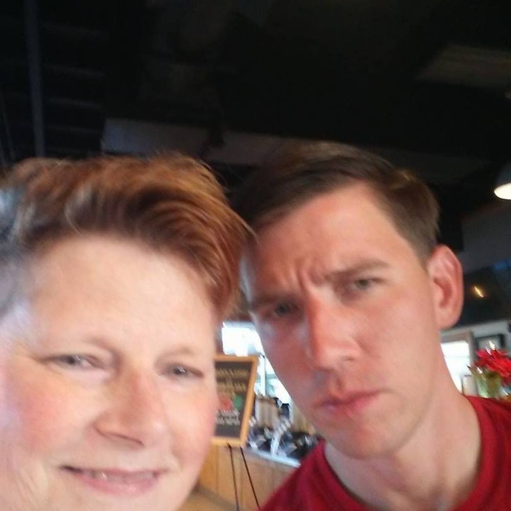 Meet your Posher, Theri